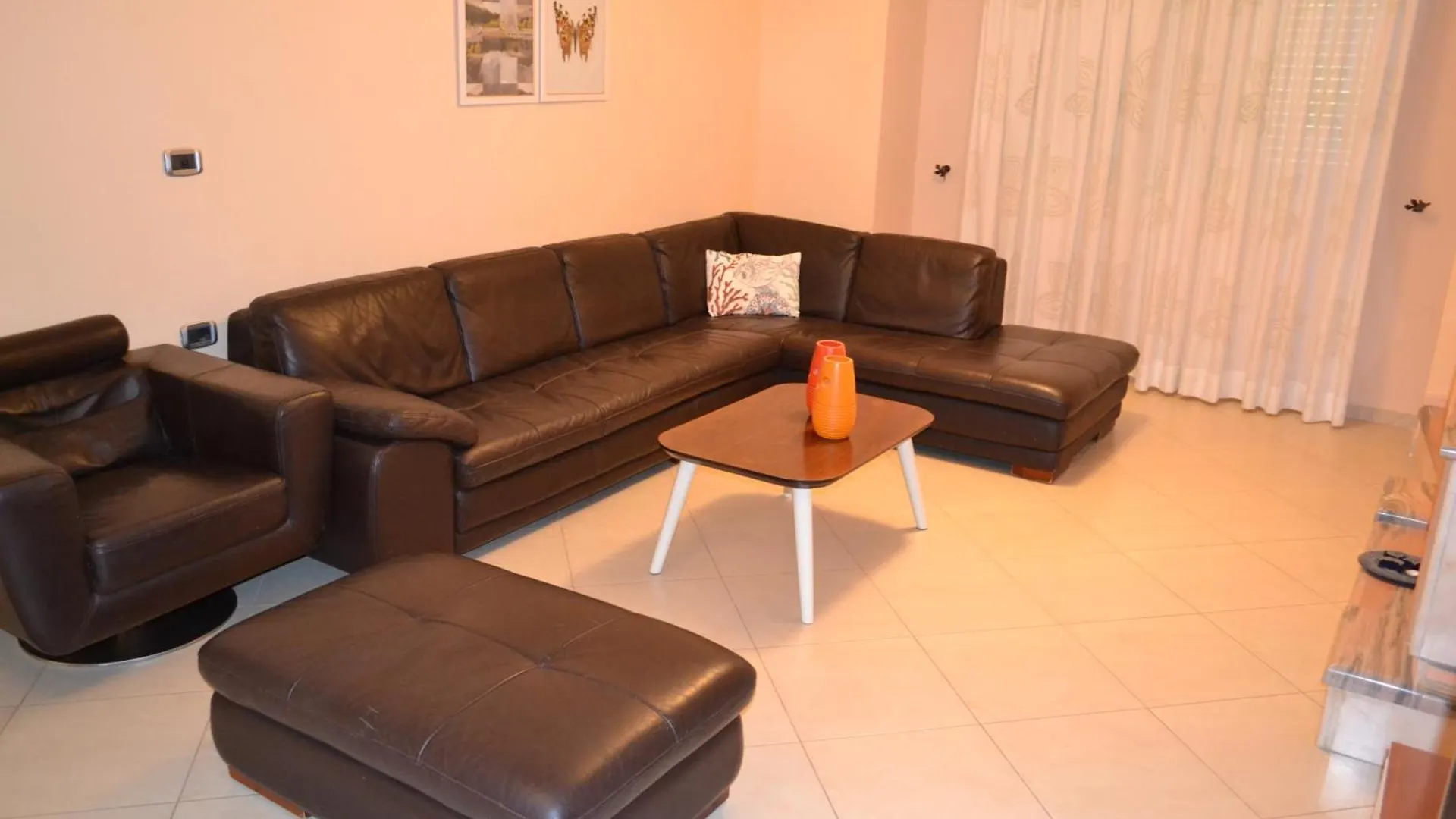 Penthouse Terrace 4 Bedrooms Apartment Vlore