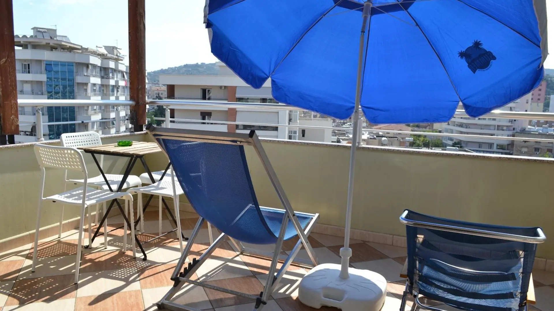 Penthouse Terrace De Luxe 4 Bedrooms Apartment