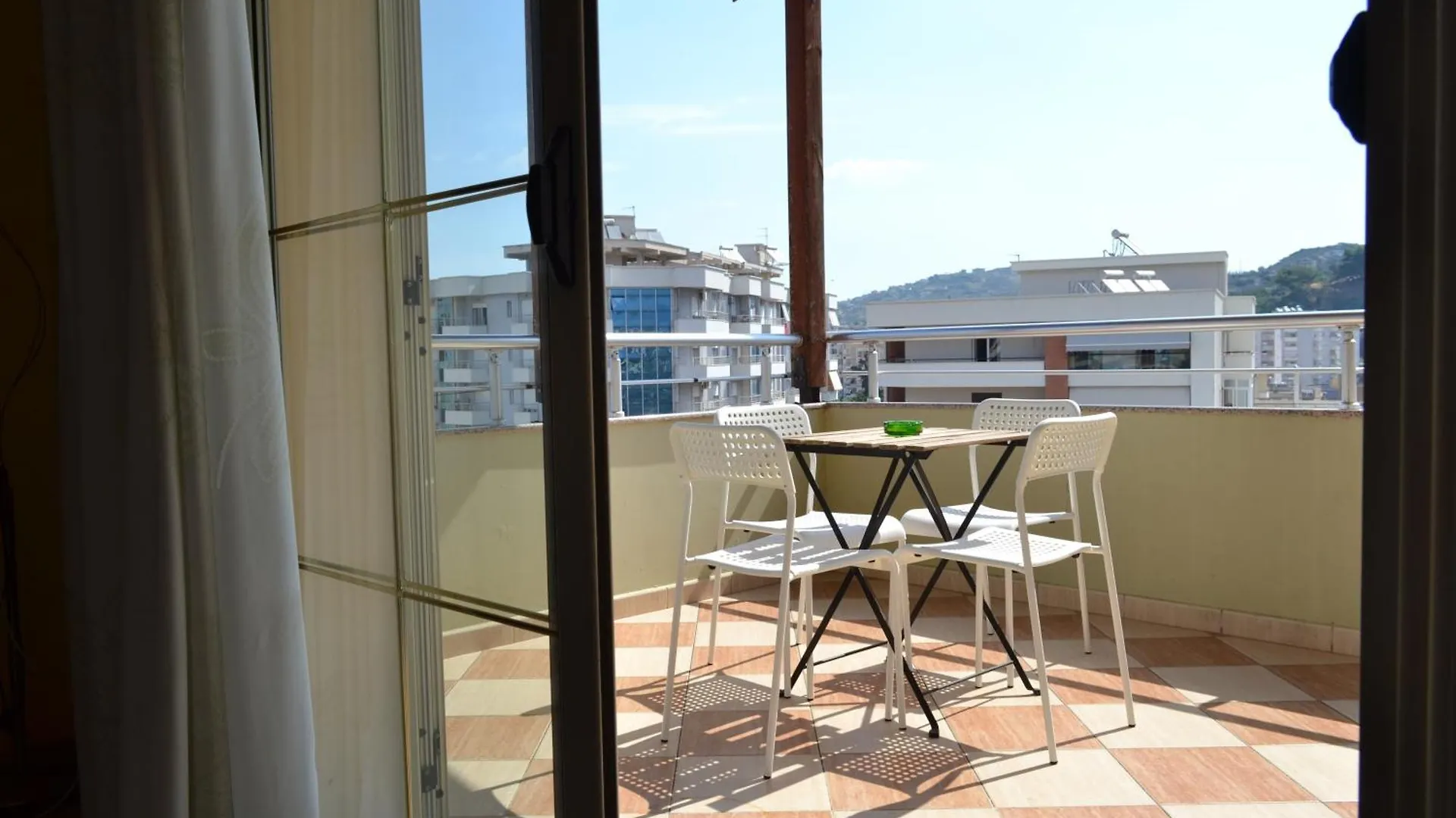 Penthouse Terrace De Luxe 4 Bedrooms Apartment