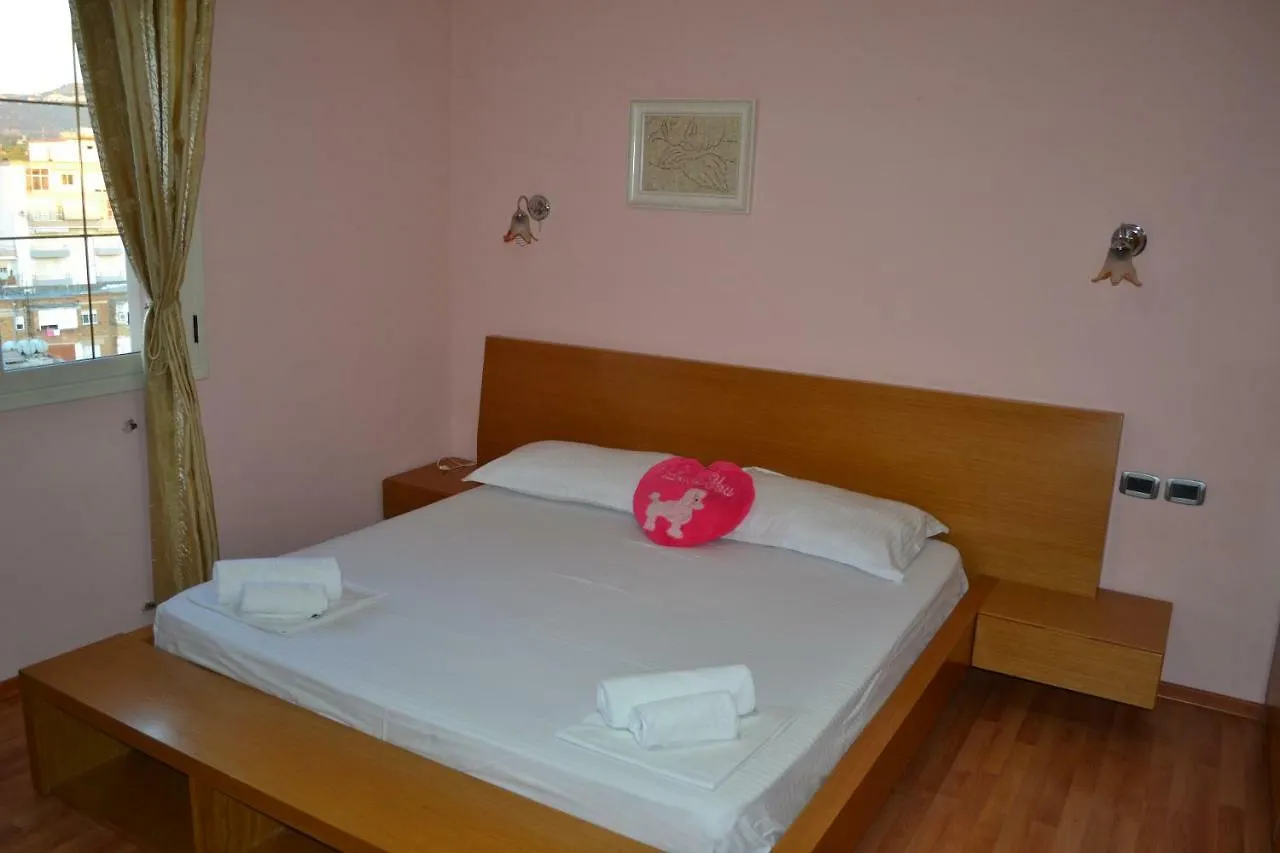 Penthouse Terrace 4 Bedrooms Apartment Vlore